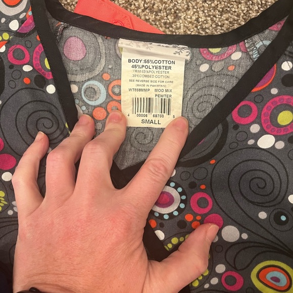 Scrub Set - Picture 4 of 9